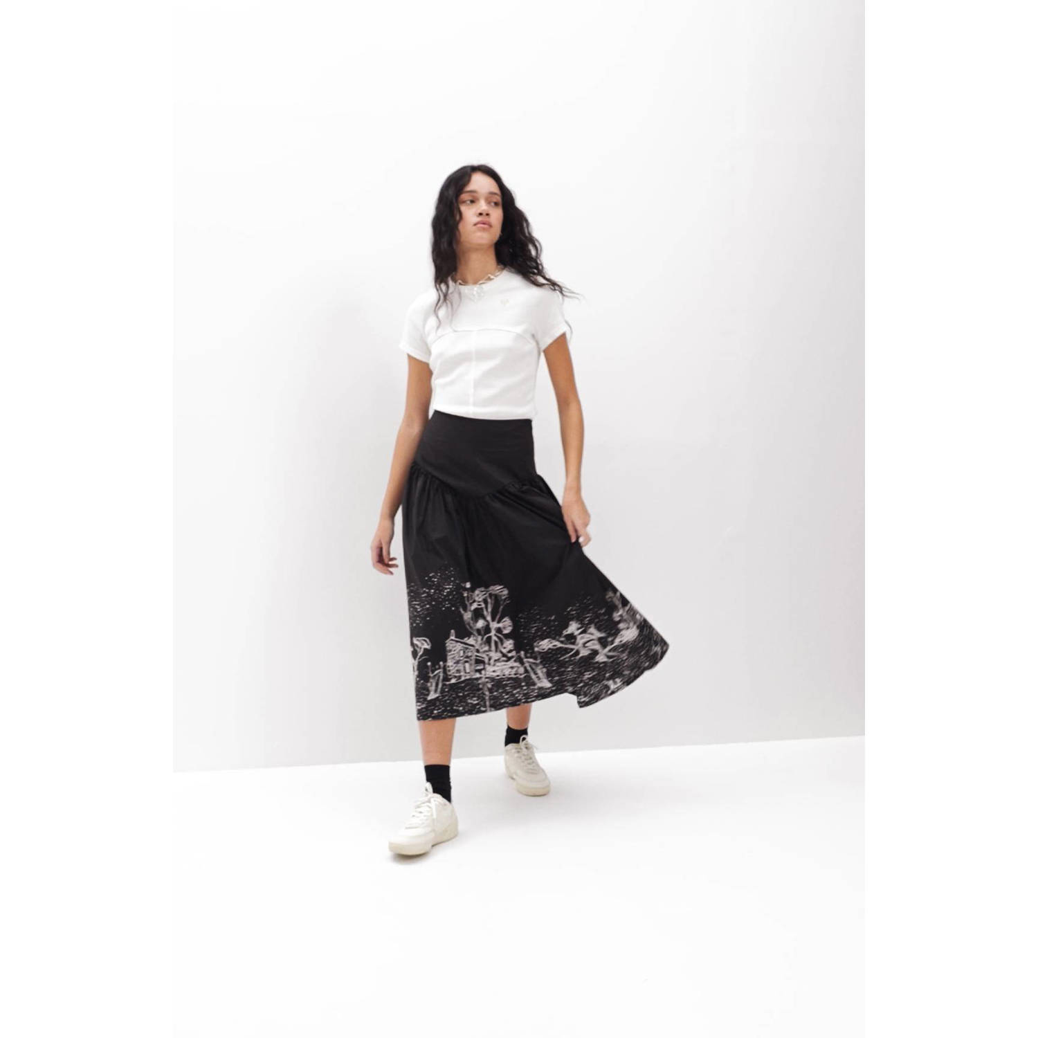 Desigual maxi rok met printopdruk en plooien zwart