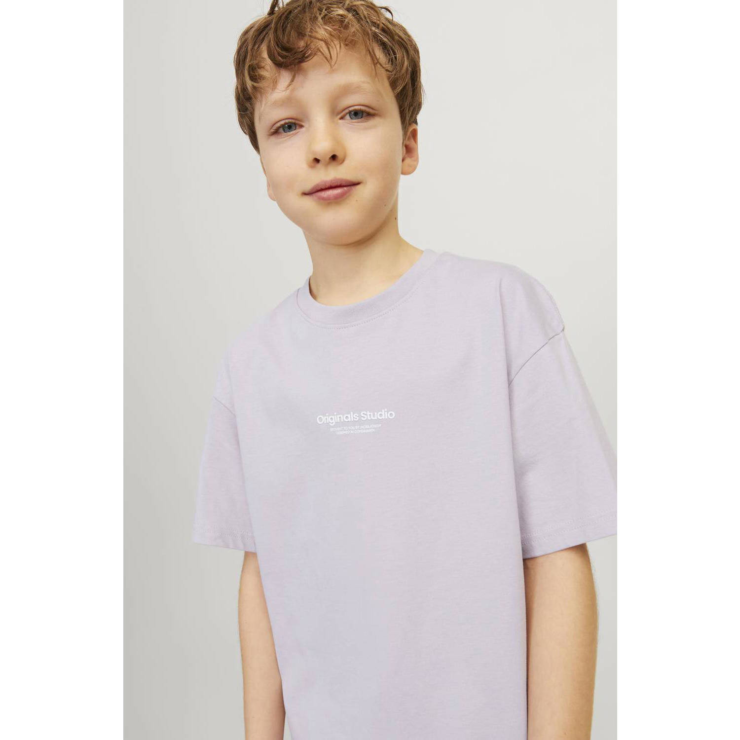 JACK & JONES JUNIOR T-shirt KORVESTERBRO met tekst lila