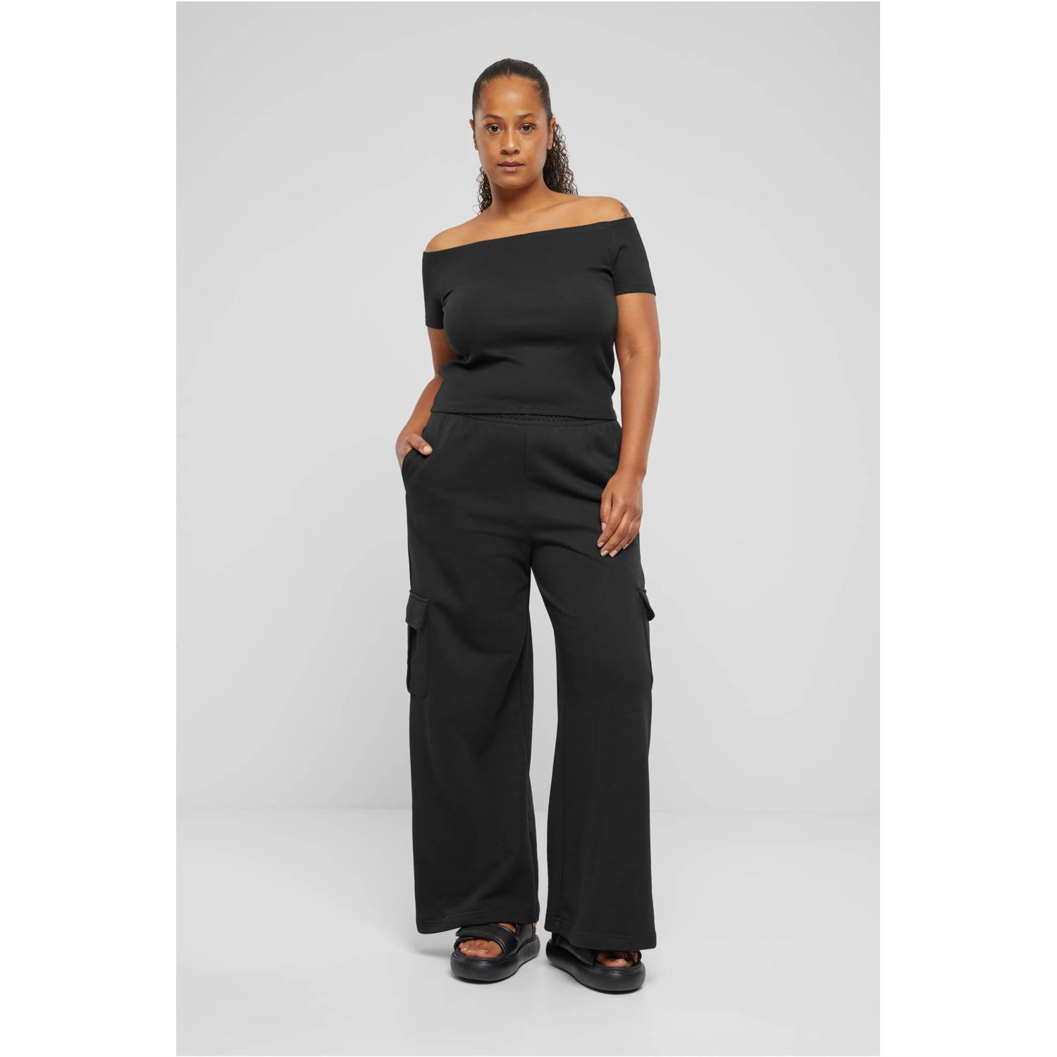 Urban Classics Curvy top zwart