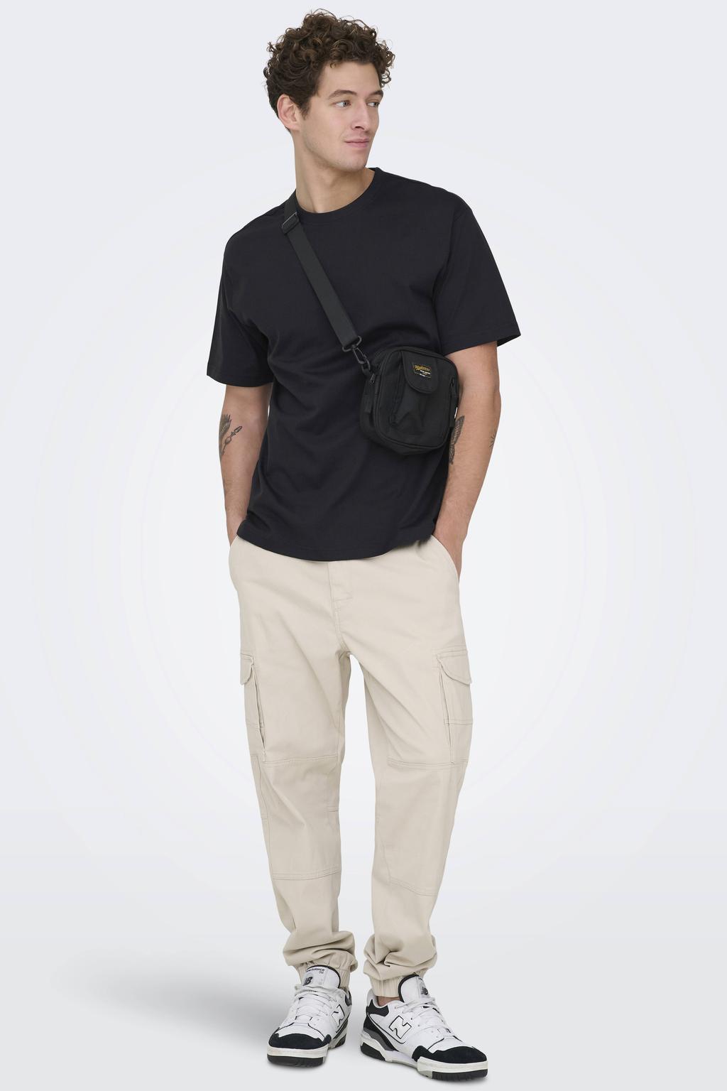 ONLY & SONS relaxed T-shirt zwart