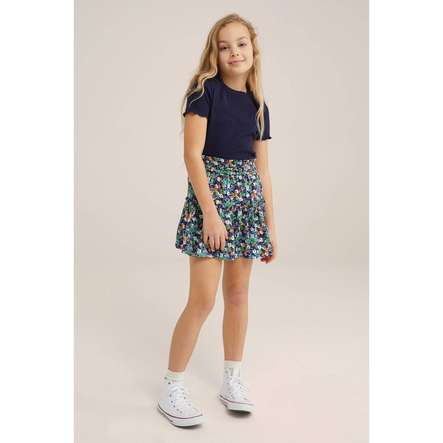 WE Fashion gebloemde skort donkerblauw oranje wit