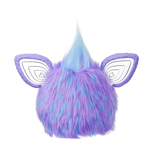 Furby purple interactive stuffed animal - french version Furby purple interactive stuffed animal - french version