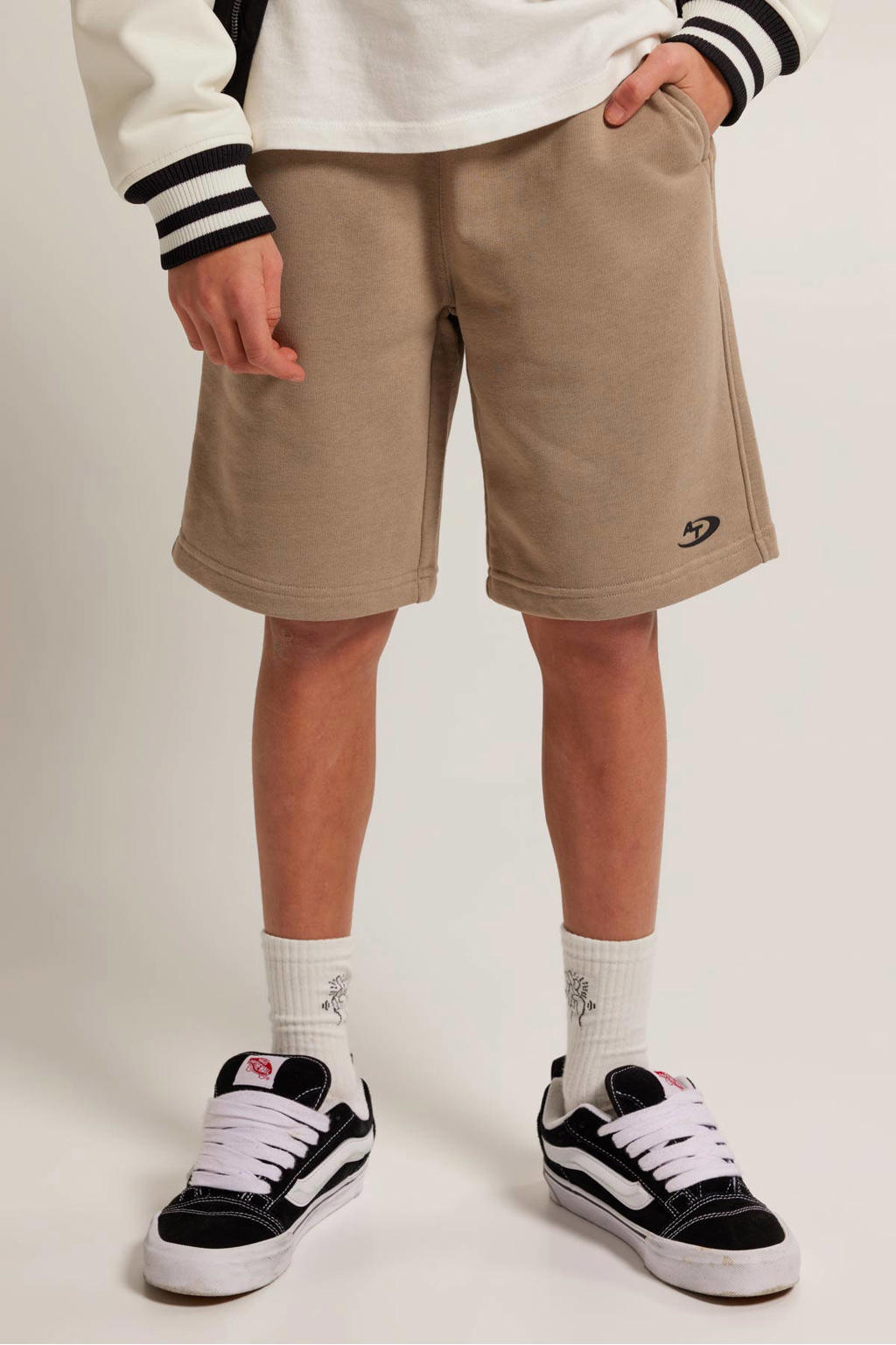 America today sweatshort kaki wehkamp