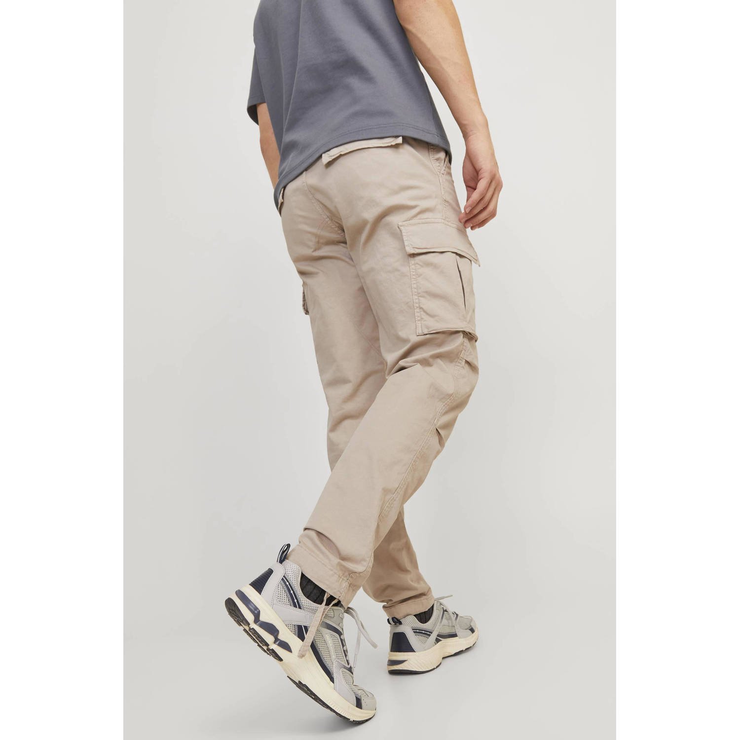 JACK & JONES PANTS STUDIO tapered fit cargo broek JPSTACE JJTUCKER lichtgrijs