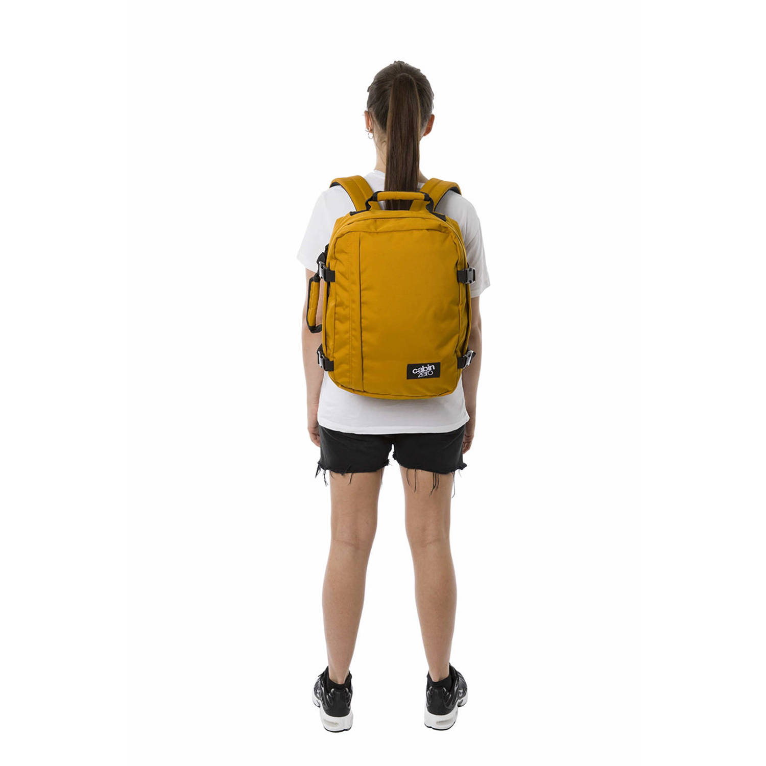 CabinZero rugzak Classic Ultra Light 28L oranje