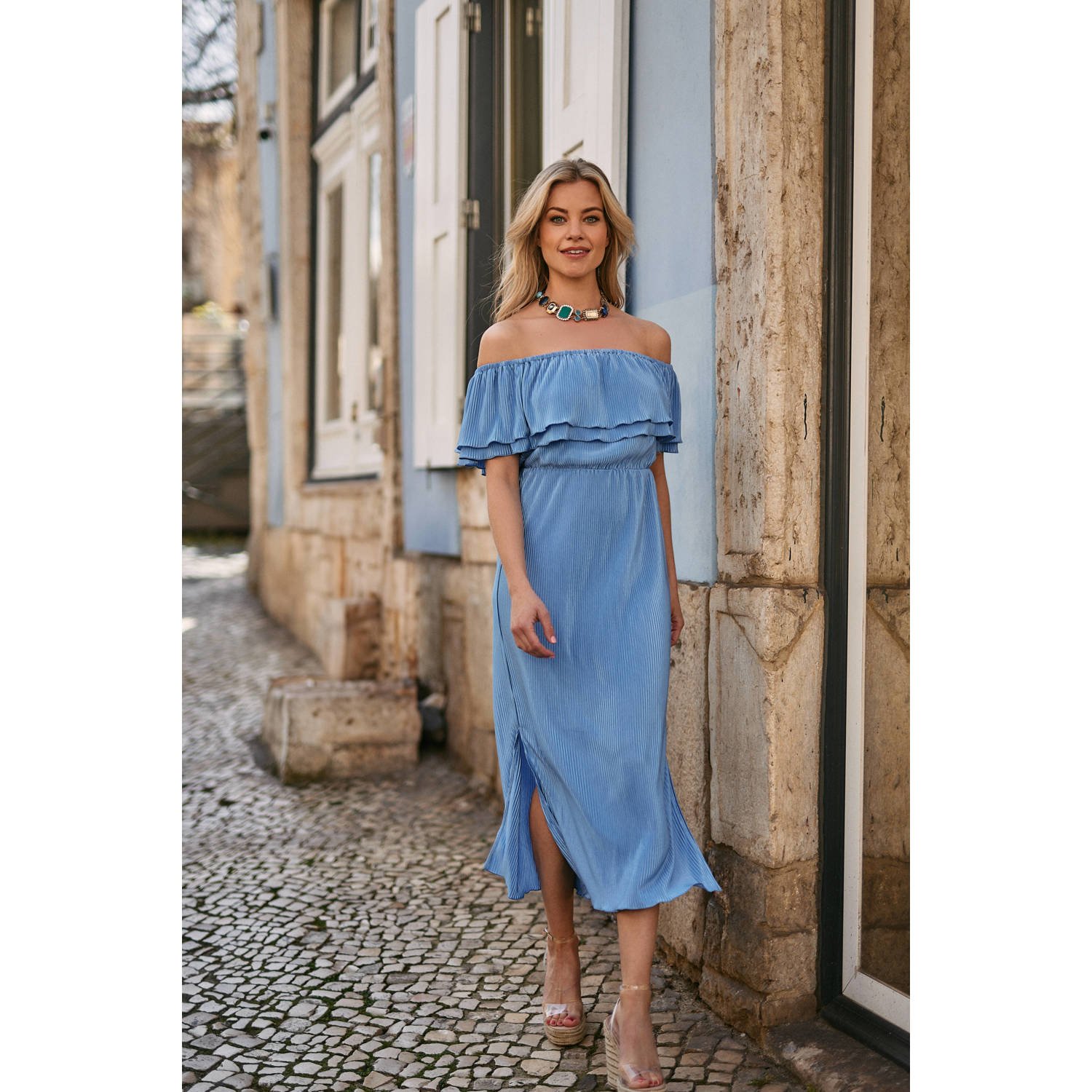 Freebird off shoulder maxi jurk blauw