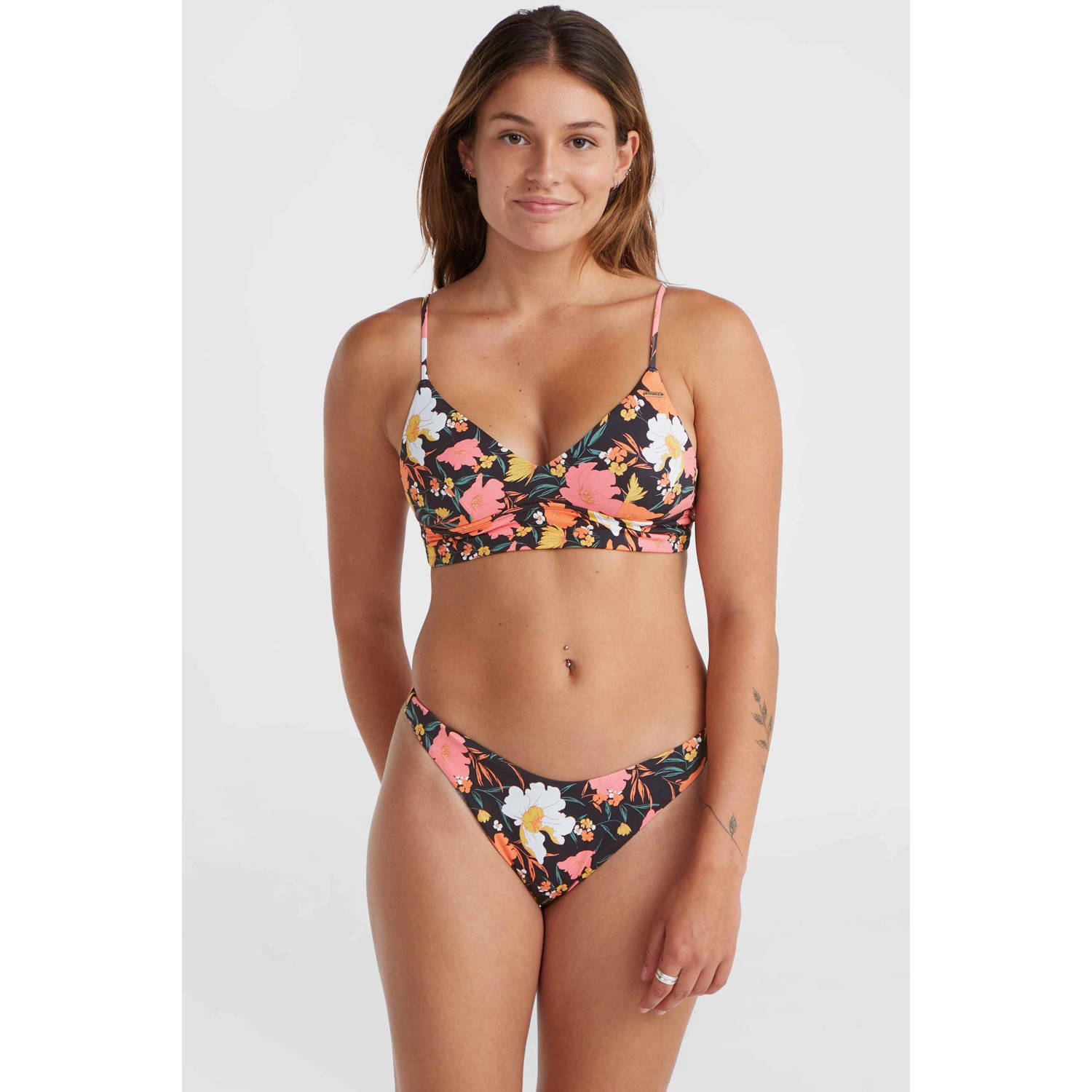 O'Neill voorgevormde triangel bikini Wave Skye zwart oranje roze
