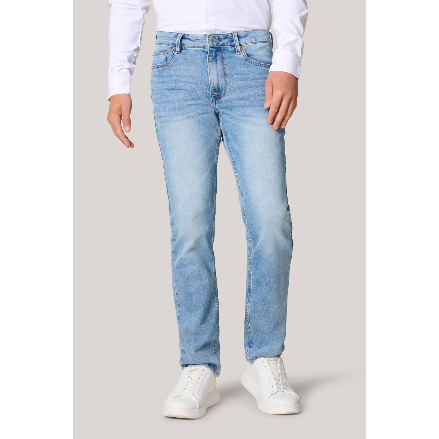 Shoeby straight leg L34 jeans bleached