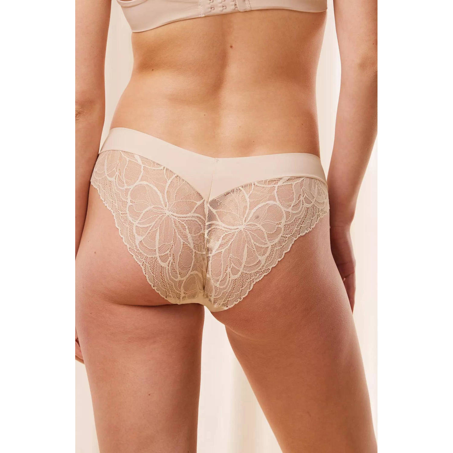 Triumph slip Body Make-up Illusion lichtbeige