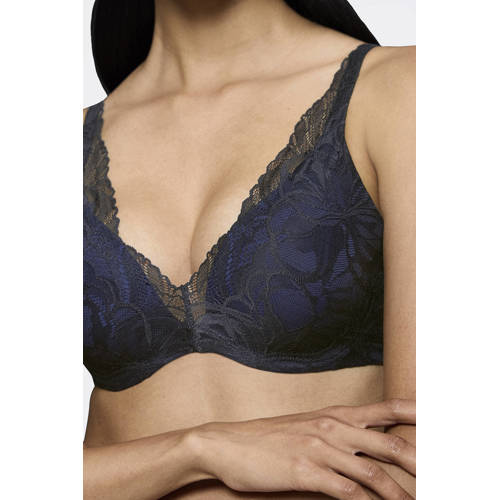 Triumph voorgevormde beugelbh Body Make-Up Illusion lace zwart afbeelding