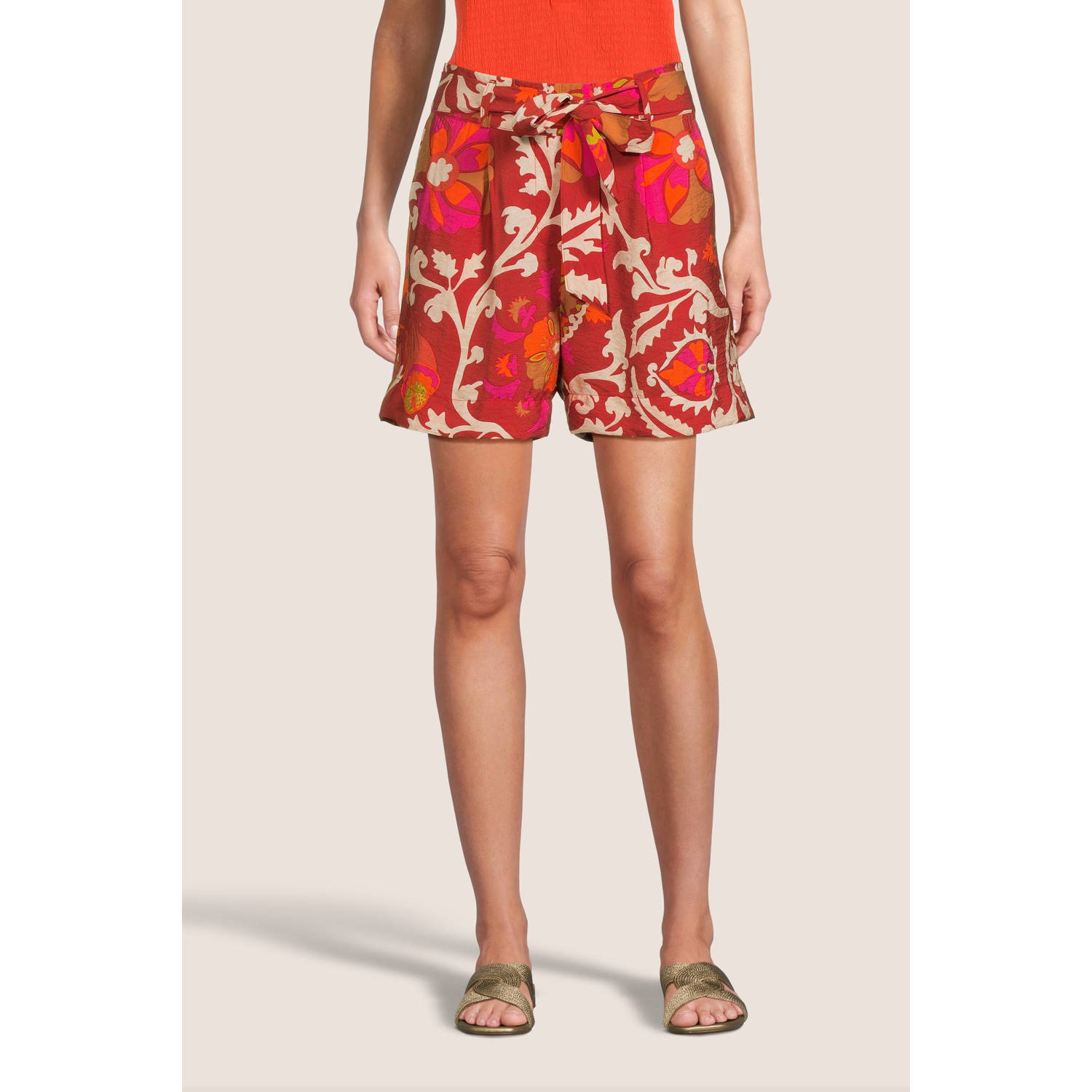 Geisha loose fit short met all over print rood oranje ecru