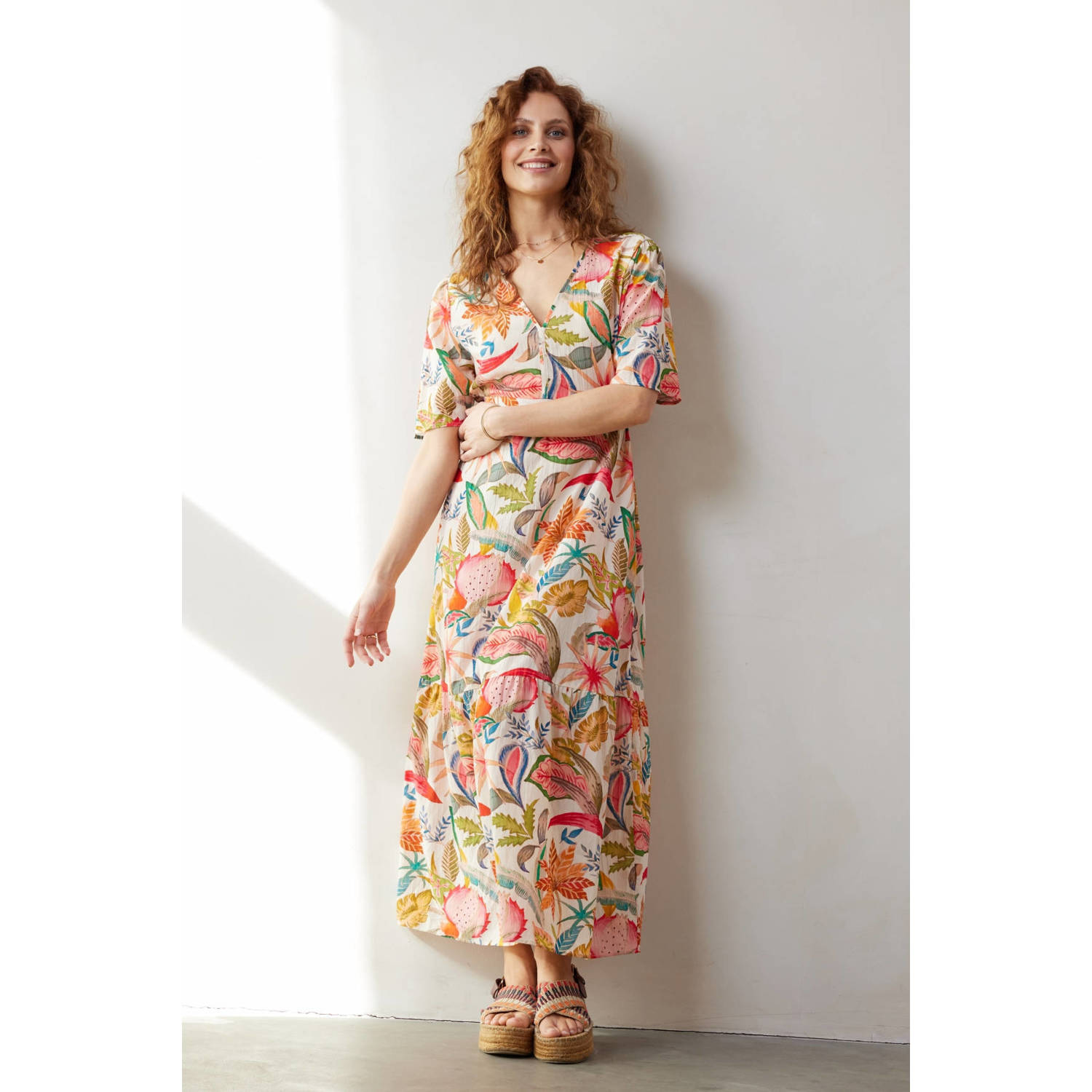 Didi jurk met all over print en open detail multi
