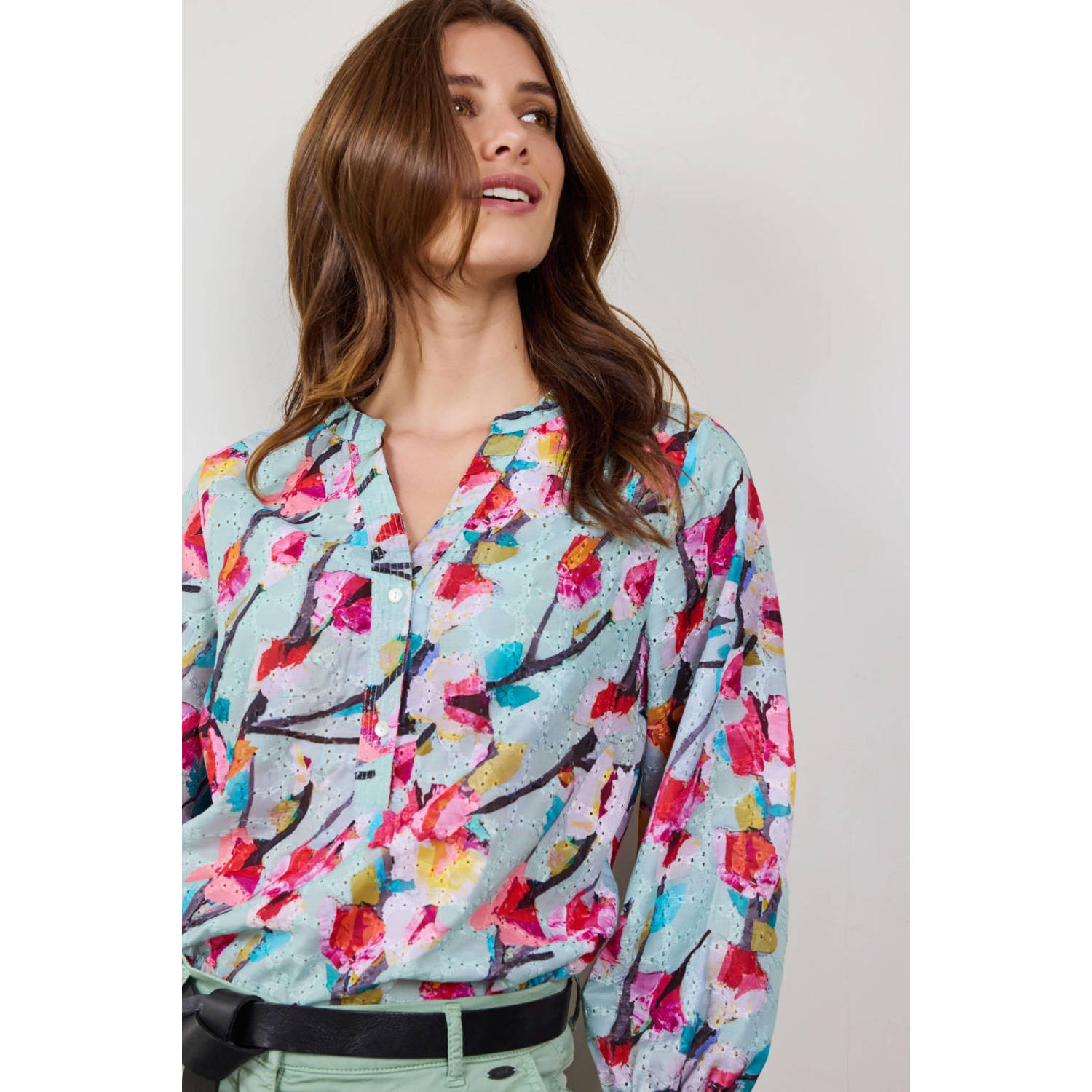 Didi blousetop Sofia met all over print lichtblauw roze