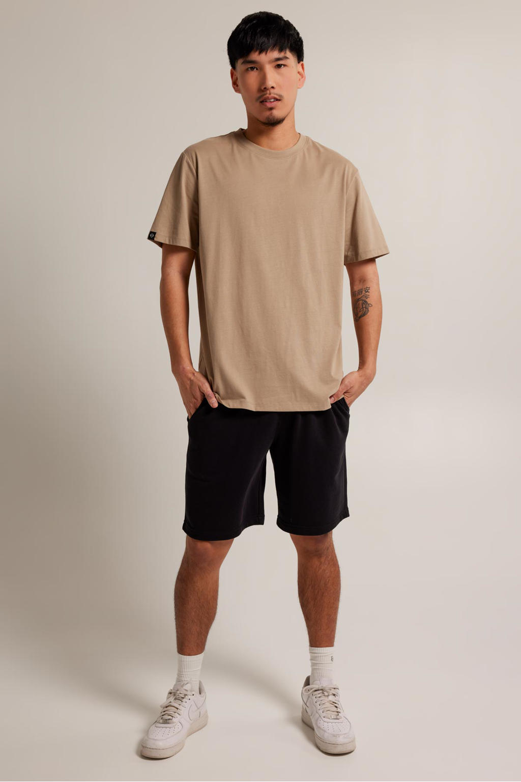 America Today regular T-shirt bruin
