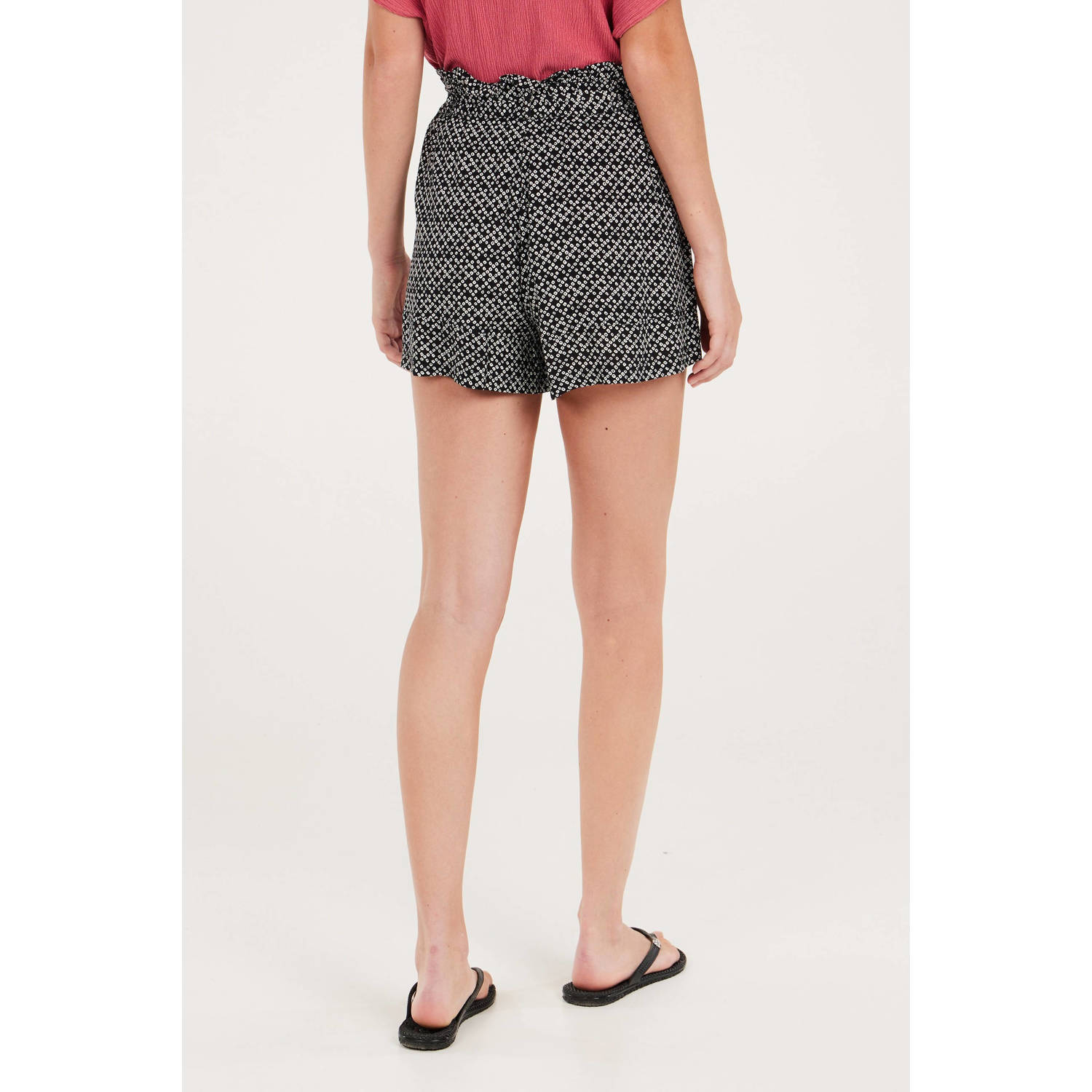 Protest high waist loose fit short met all over print zwart wit