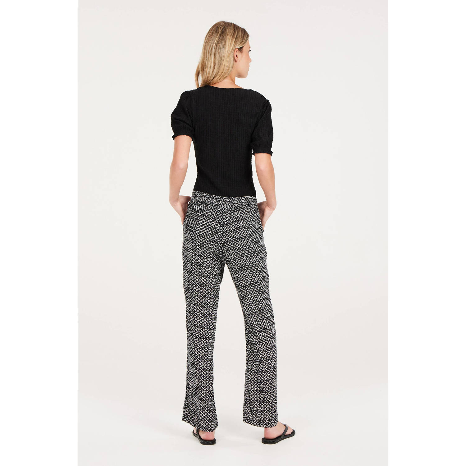 Protest straight fit pantalon met all over print zwart wit
