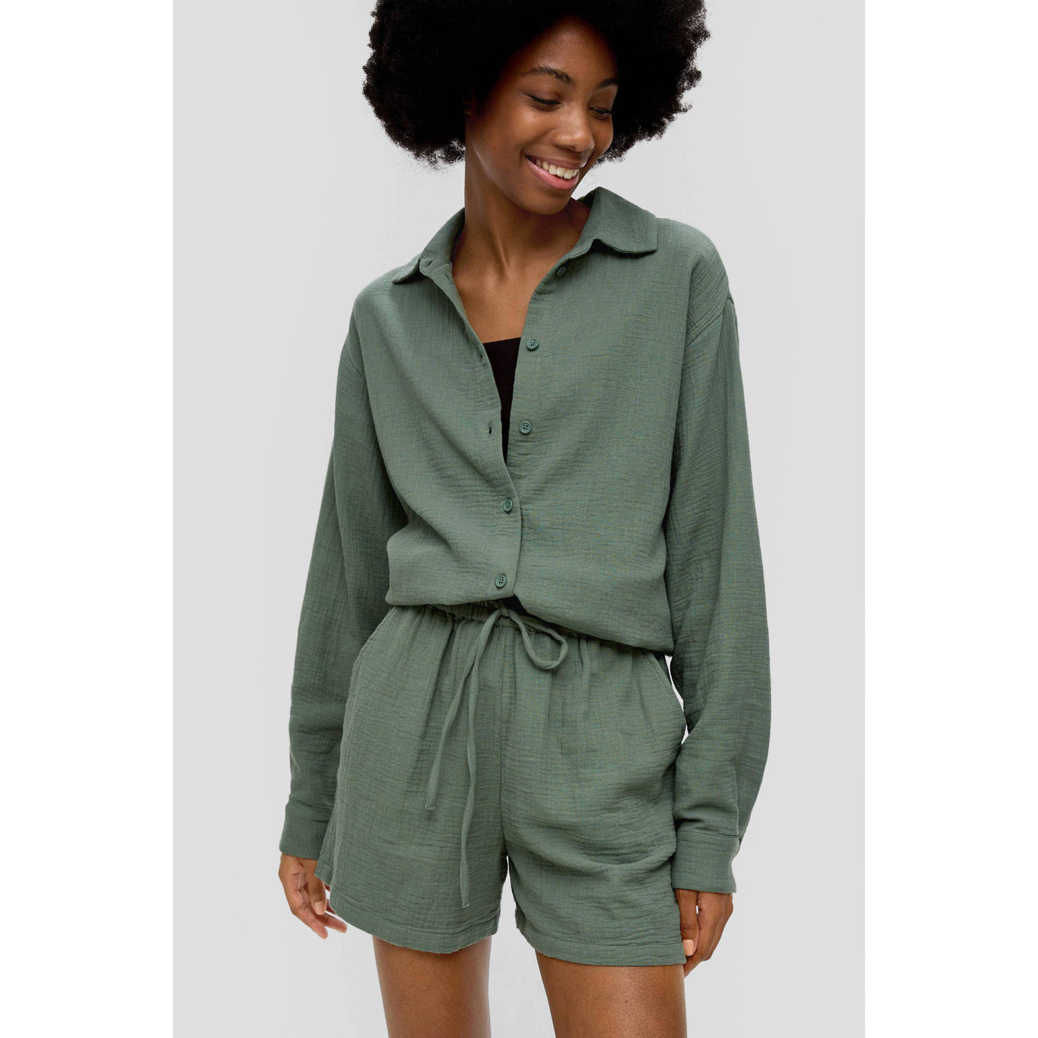 Q S by s.Oliver high waist loose fit short lichtkaki