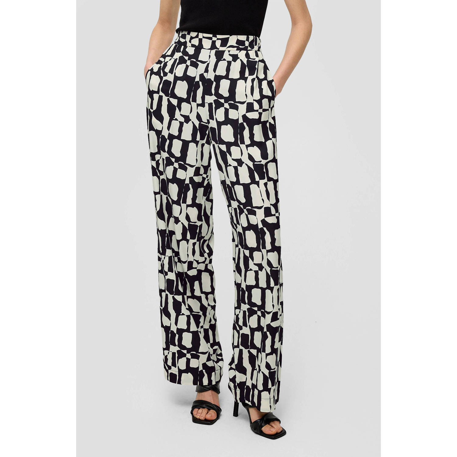 S.Oliver BLACK LABEL high waist straight fit broek met grafische print zwart gebroken wit