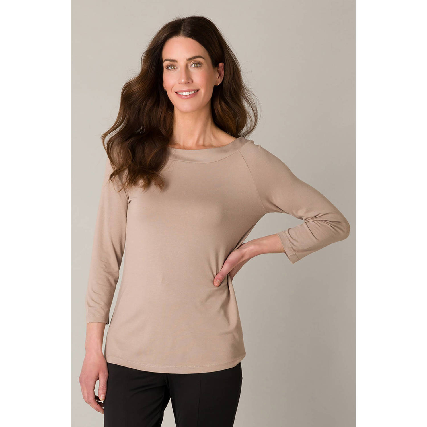 ES&SY top taupe