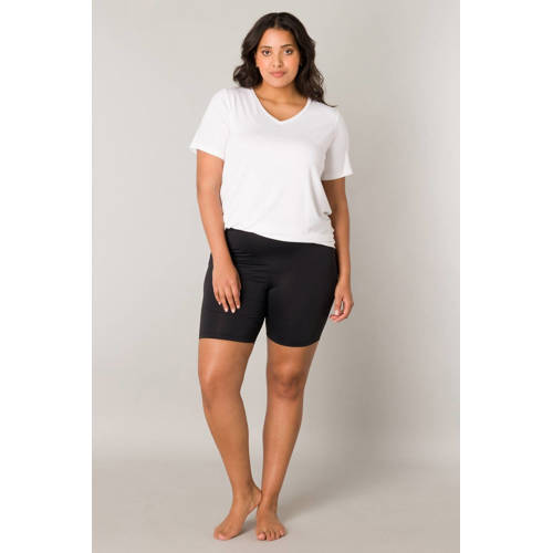 Base Level Curvy high waist regular fit short Yanissa zwart afbeelding