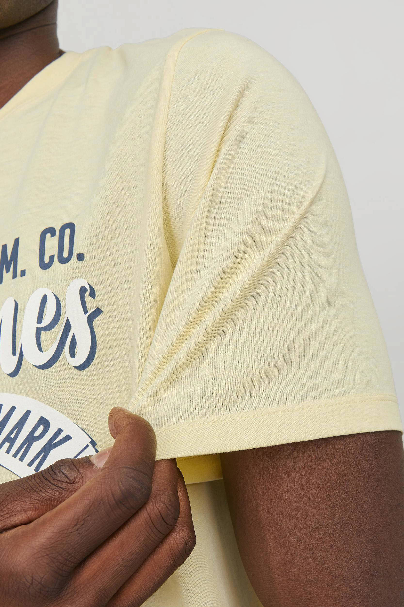 JACK & JONES JJLINO T-shirt met ronde hals, korte mouwen, regular fit, print, zomer, 100% katoen, zwart, wit, groen, rood, blauw, grijs, S, M, L, XL, XXL, 3XL, 4-pack, L JACK & JONES JJLINO T-shirt met ronde hals, korte mouwen, regular fit, print, zomer, 100% katoen, zwart, wit, groen, rood, blauw, grijs, S, M, L, XL, XXL, 3XL, 4-pack, L