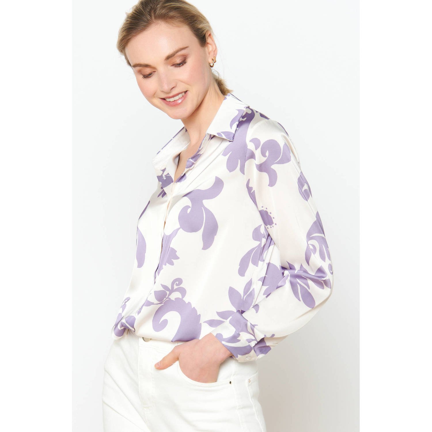 LOLALIZA blouse met all over print ecru lila