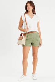 thumbnail: Groene dames Cache Cache high waist regular fit short van katoen met rits- en knoopsluiting en effen