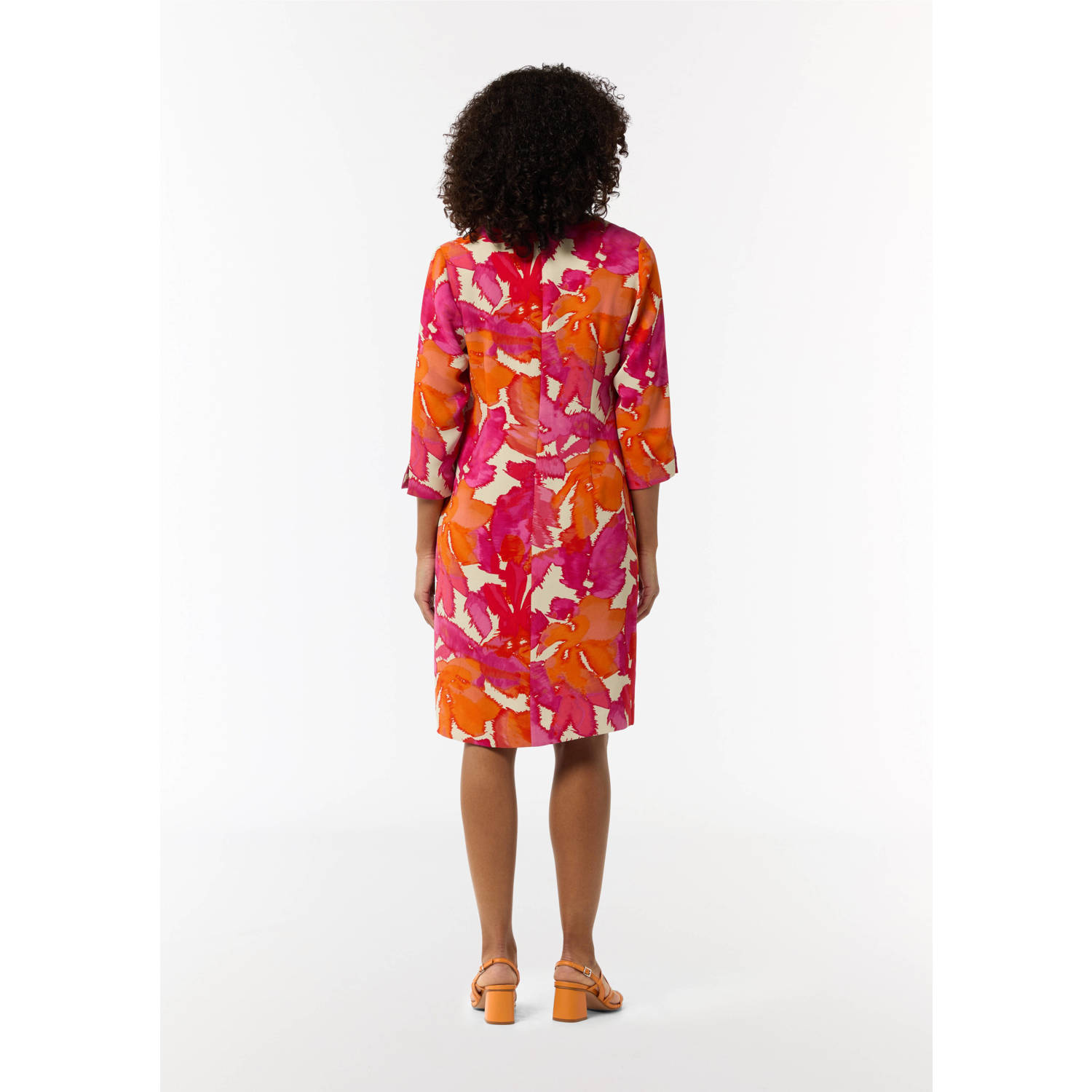 comma jurk met all over print roze oranje ecru