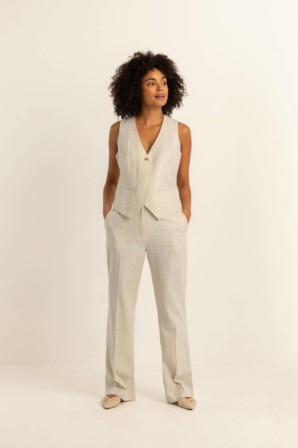 Zandkleurige dames Expresso gilet van katoen met effen, V-hals, knoopsluiting en textuur