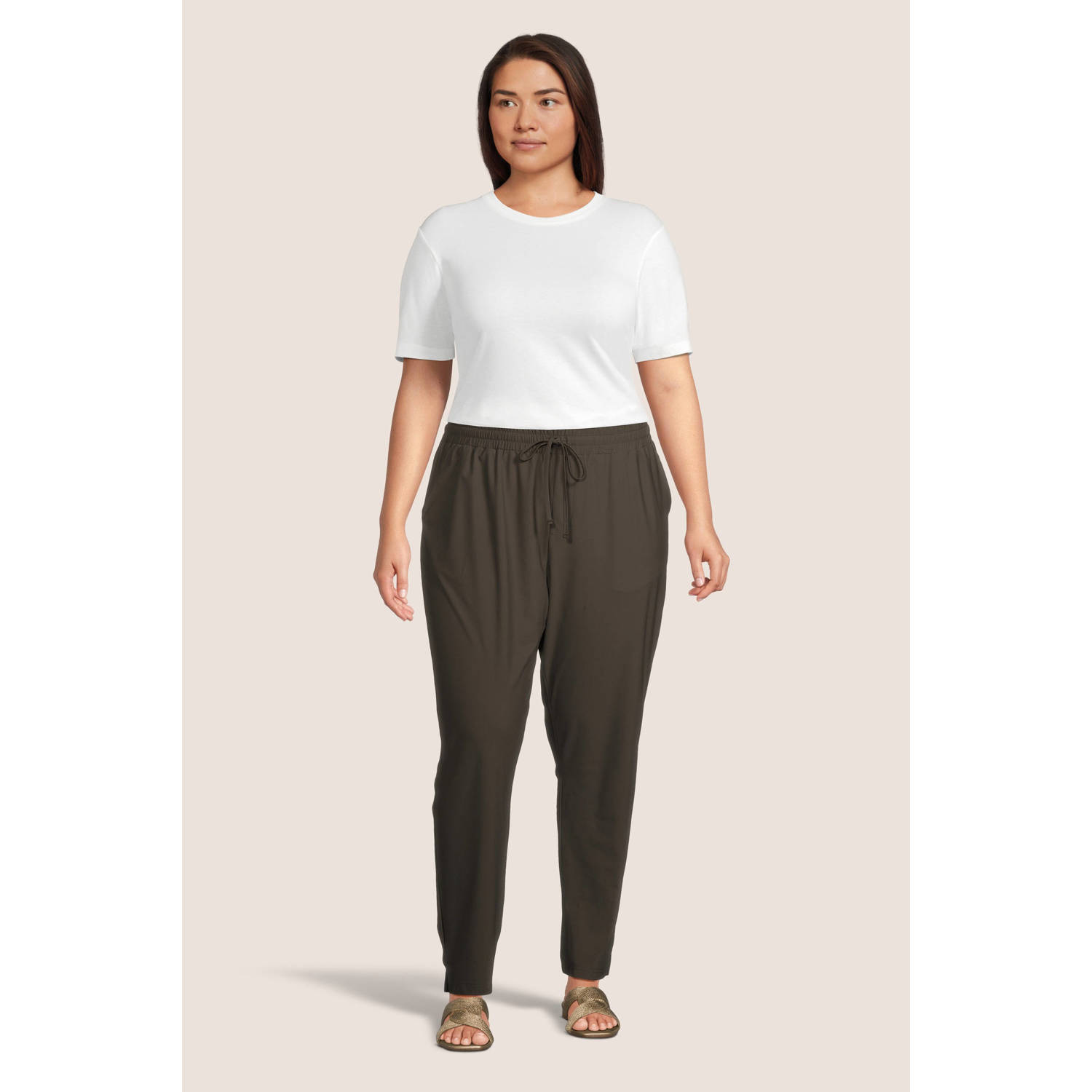 GREAT LOOKS travel slim fit broek khaki