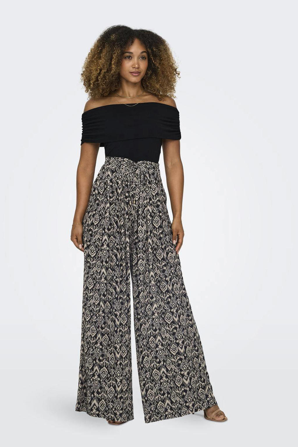 ONLY off shoulder top ONLLIVE zwart