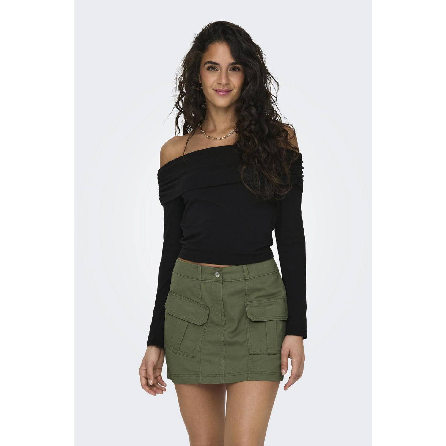 Only Kort off shoulder-shirt model 'LIVE LOVE'