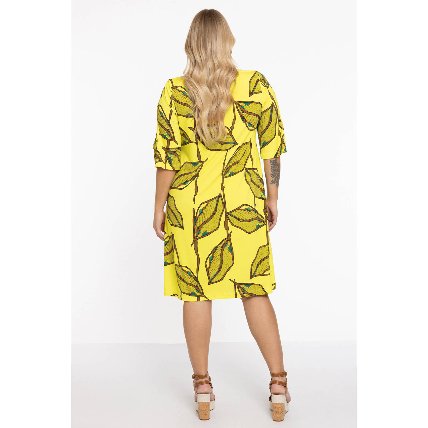 YOEK jurk DOLCE met all over print geel