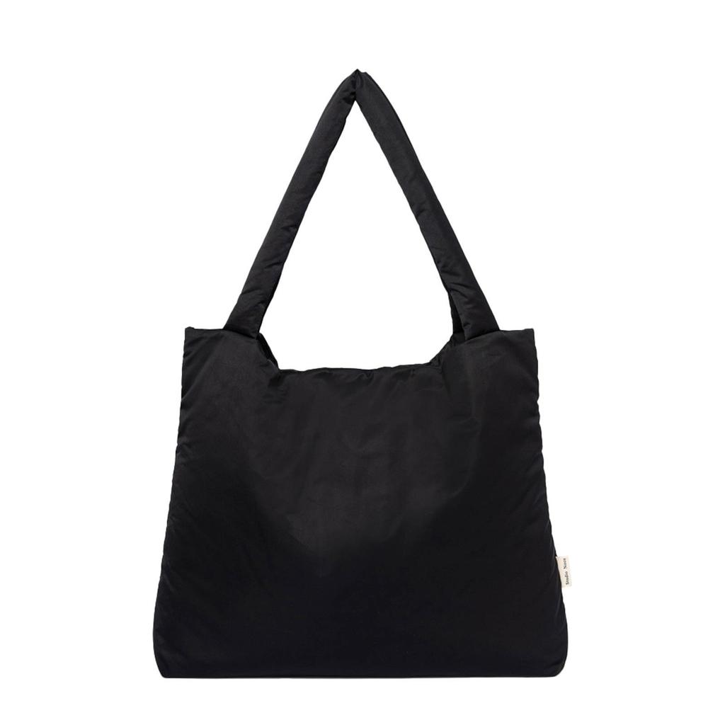 Studio Noos luiertas Puffy Mom Bag zwart