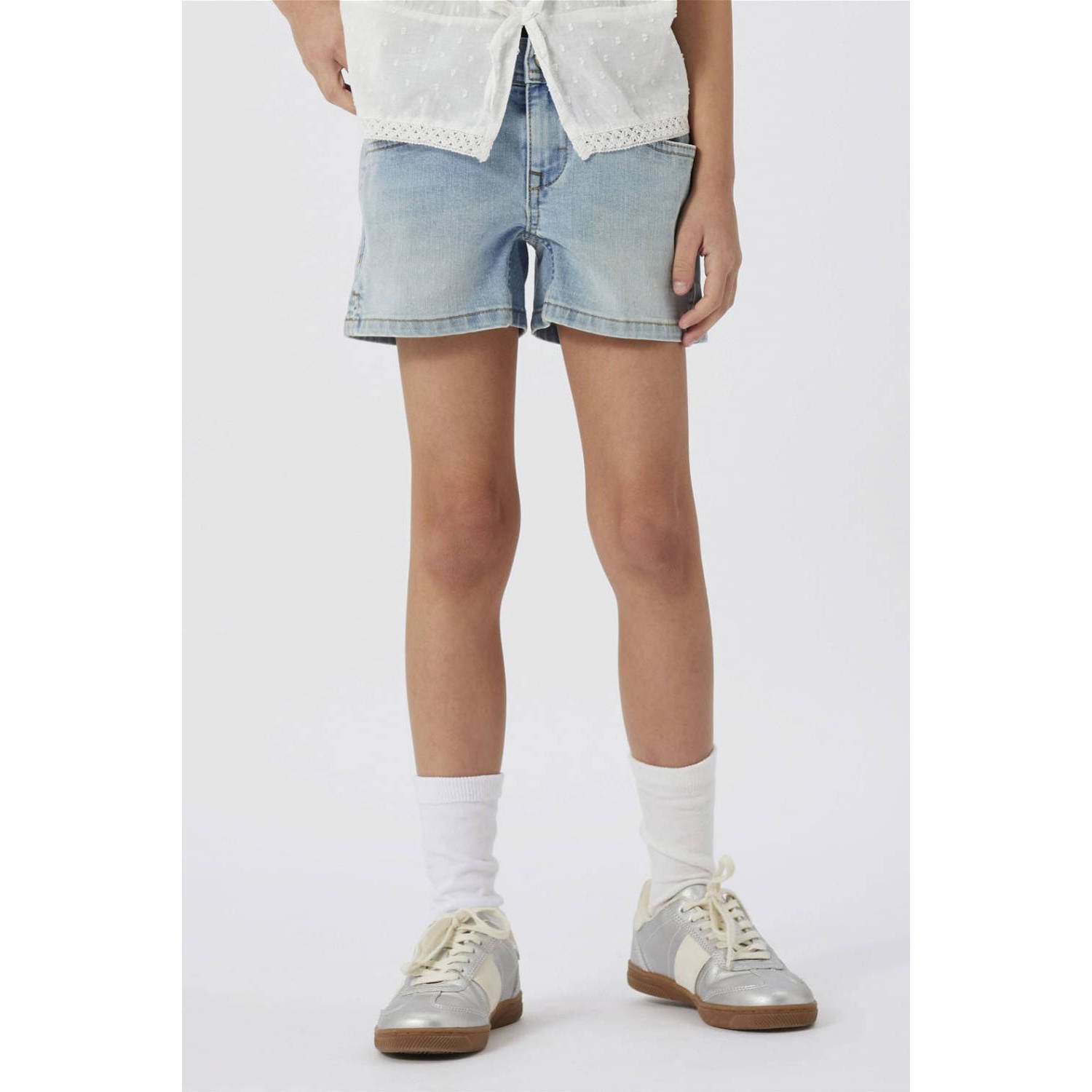Name it KIDS slim fit denim short NKFSALLI light blue denim Korte broek Blauw Meisjes Stretchdenim 140