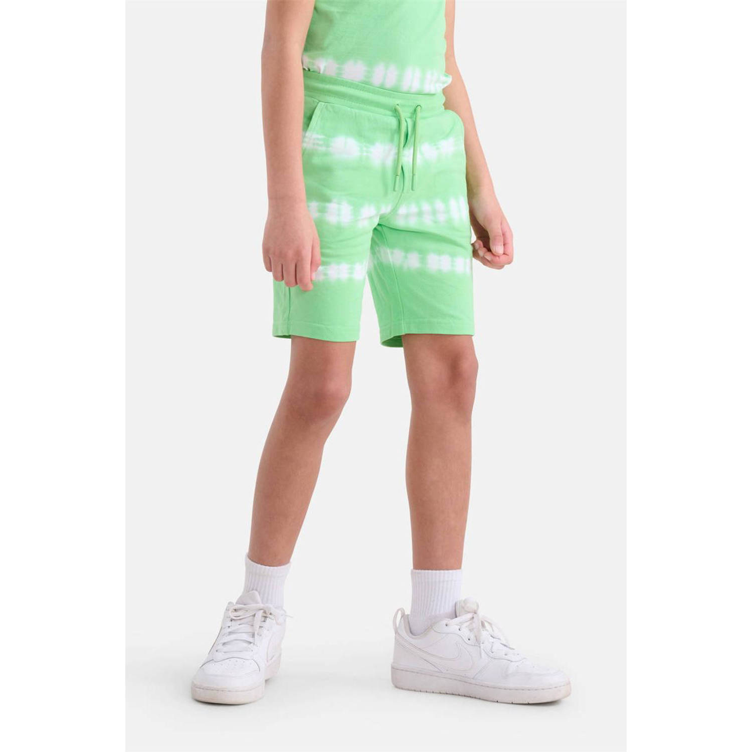 Shoeby tie-dye sweatshort appeltjesgroen wit