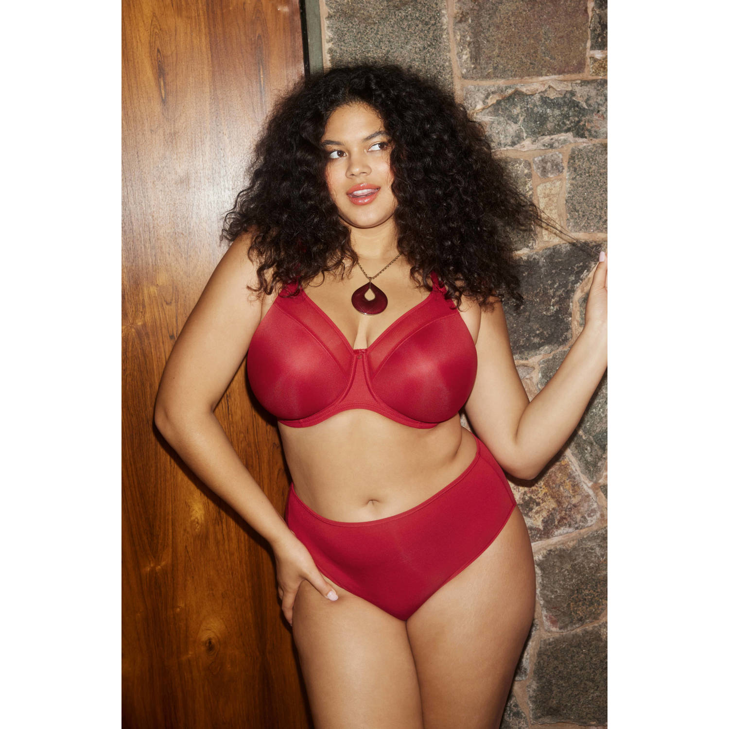 Elomi niet-voorgevormde beugelbh Smooth rood