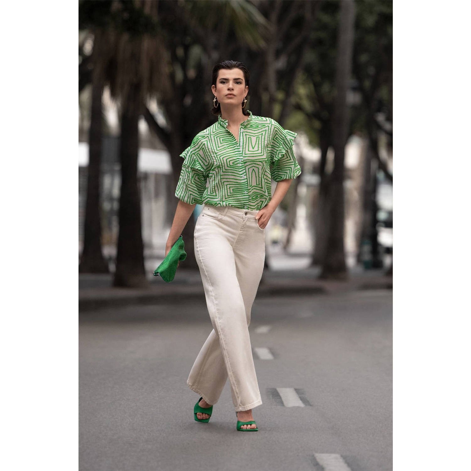 Shoeby blouse met all over print en borduursels groen ecru