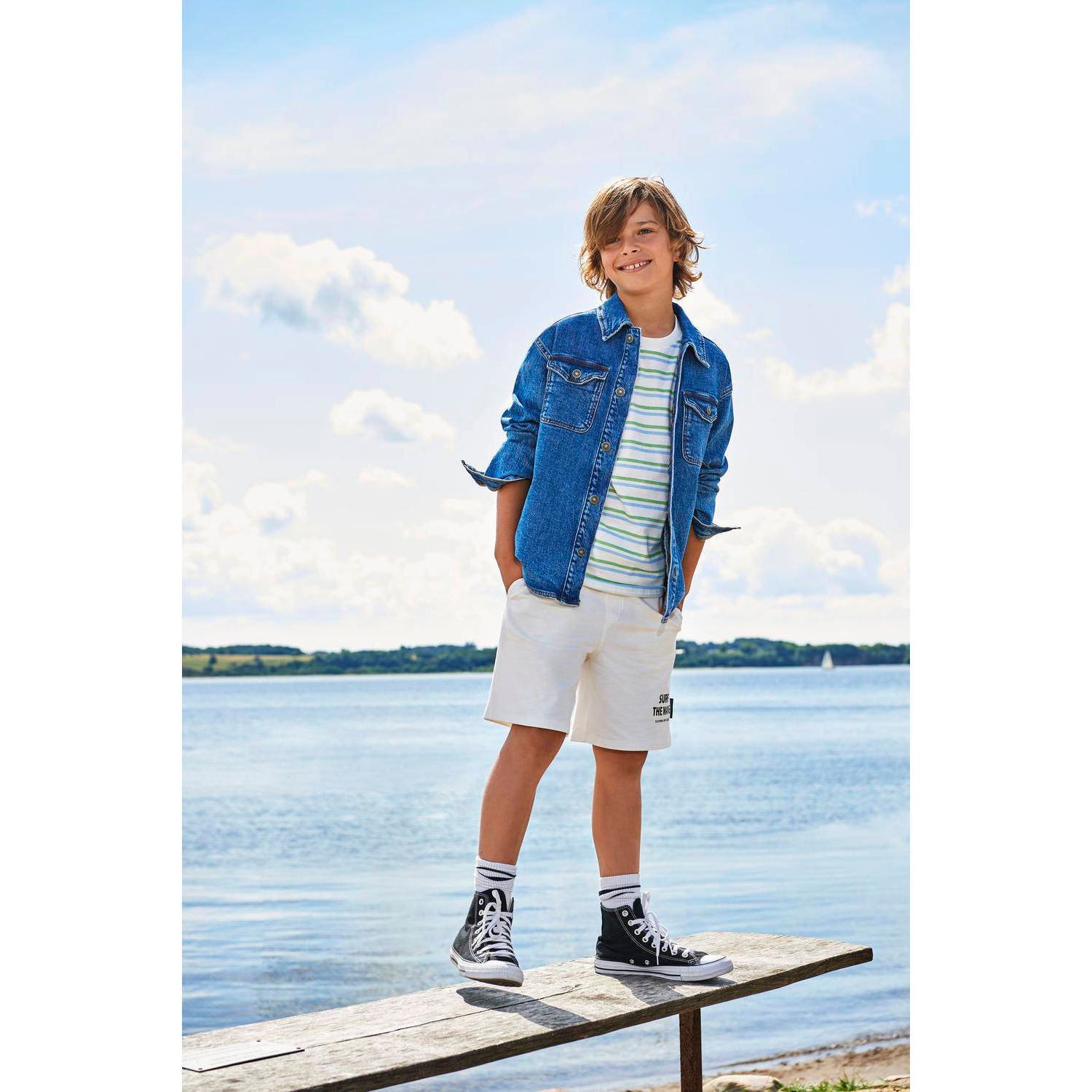 ONLY KIDS BOY sweatshort KOBFELIX met tekst wit