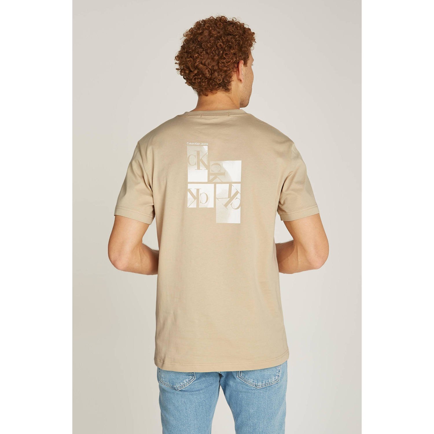 CALVIN KLEIN JEANS T-shirt met backprint pale khaki