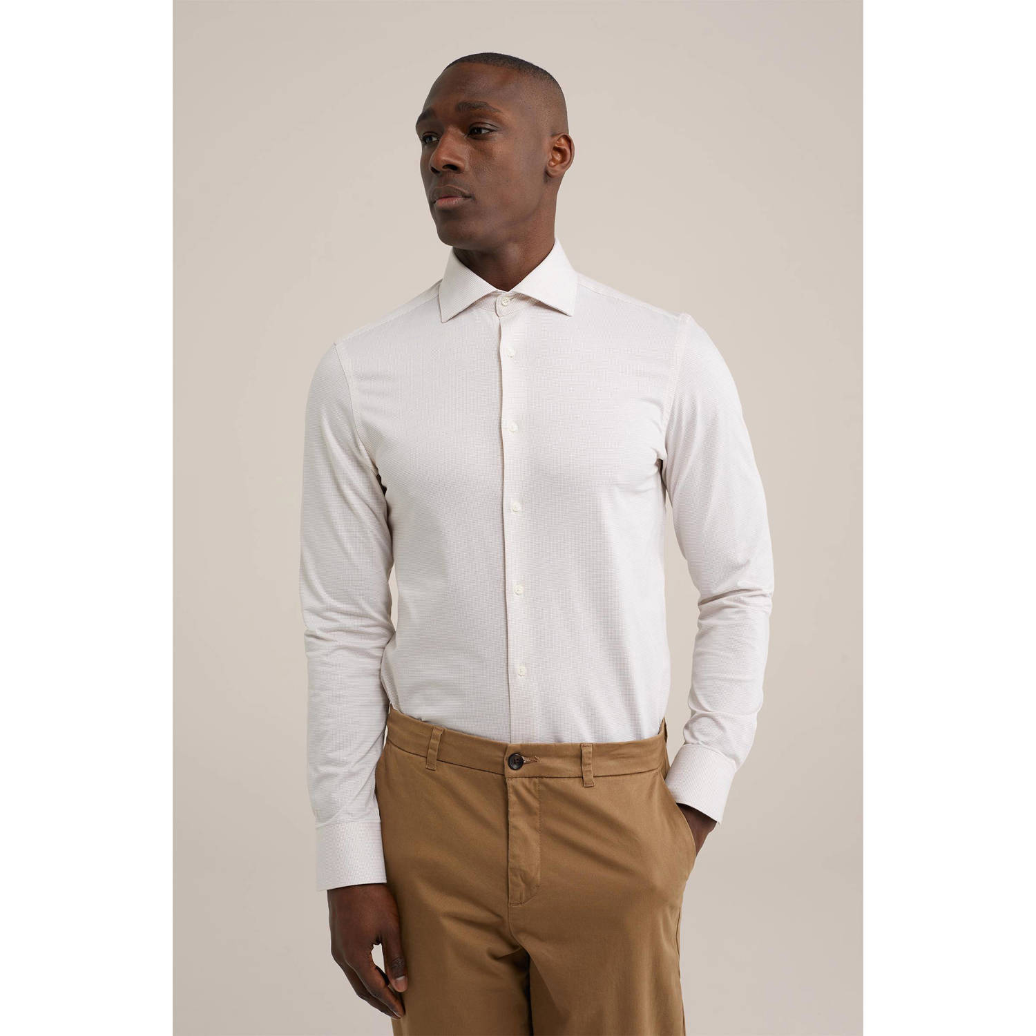 WE Fashion WE Fundamentals slim fit overhemd met jacquard warm sand