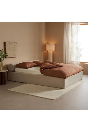 bed Cille (180x200 cm)
