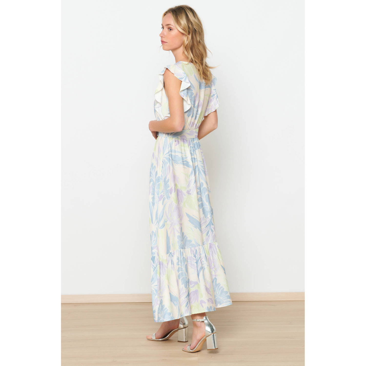 LOLALIZA maxi jurk met all over print en ruches ecru multi