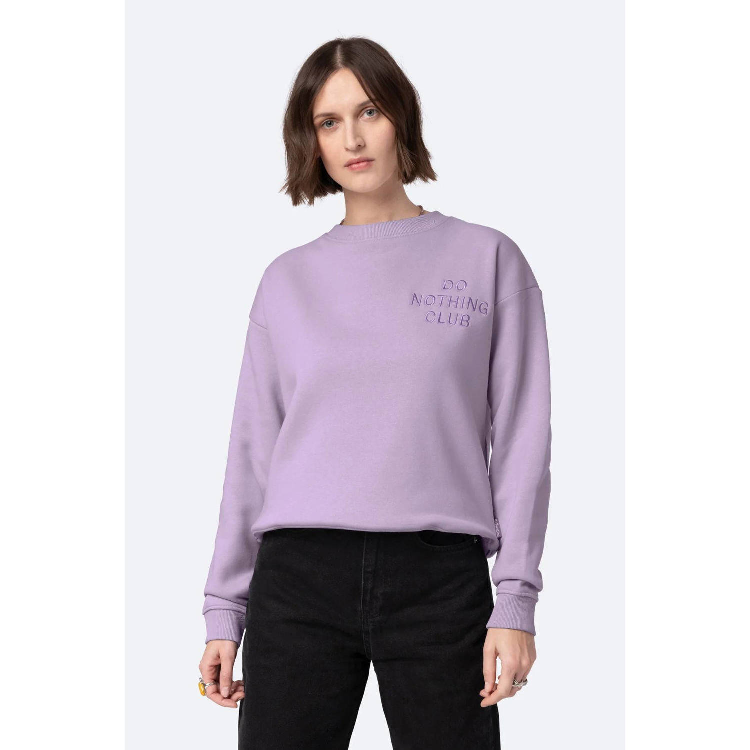 On Vacation Club sweater Do Nothing Club lila