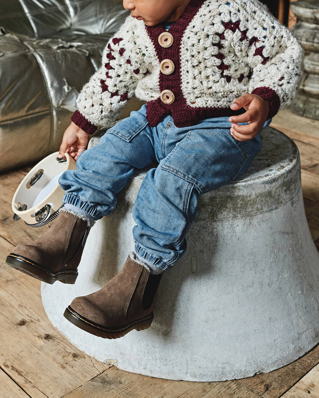 Martens 2976 Leonore gevoerde suède enkelboots dark khaki