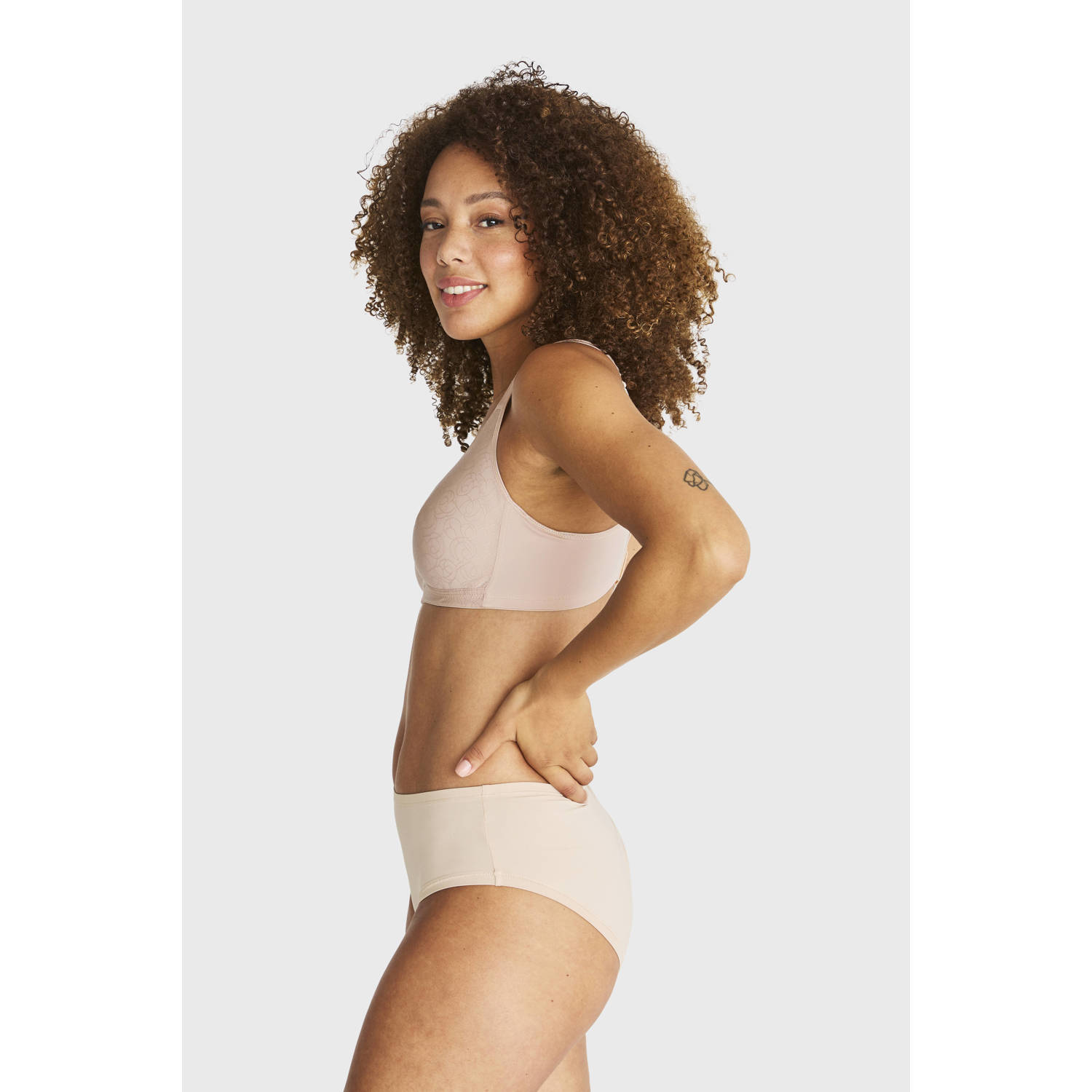 Swegmark voorgevormde prothese bh zonder beugel Lovely Agnes lichtbeige