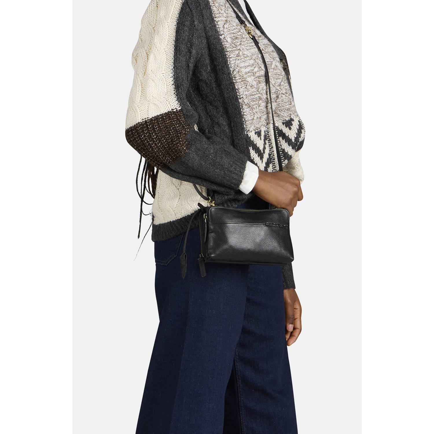 BURKELY leren mini crossbody tas Natural Norah zwart