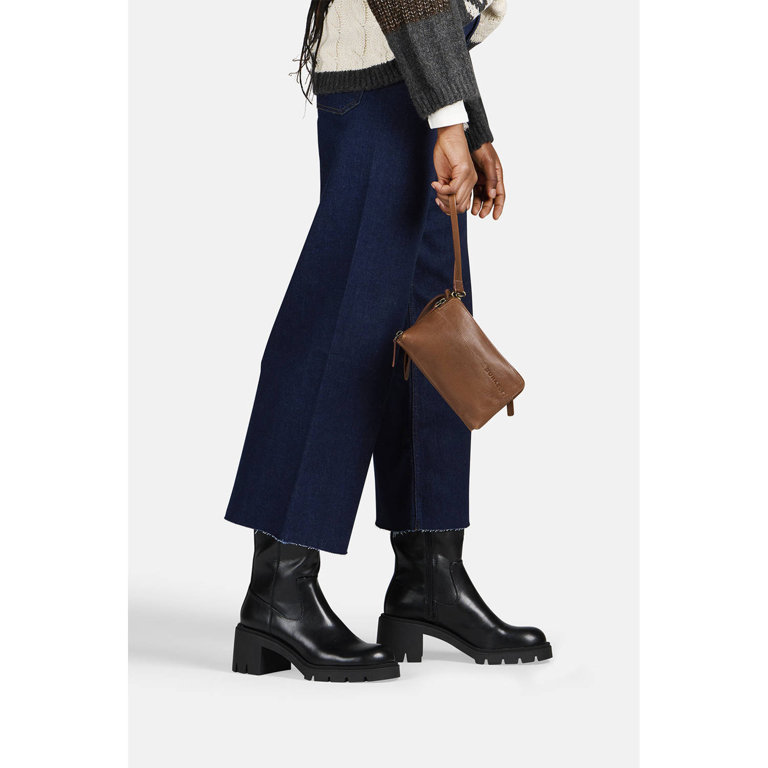 BURKELY leren mini crossbody tas Natural Norah cognac