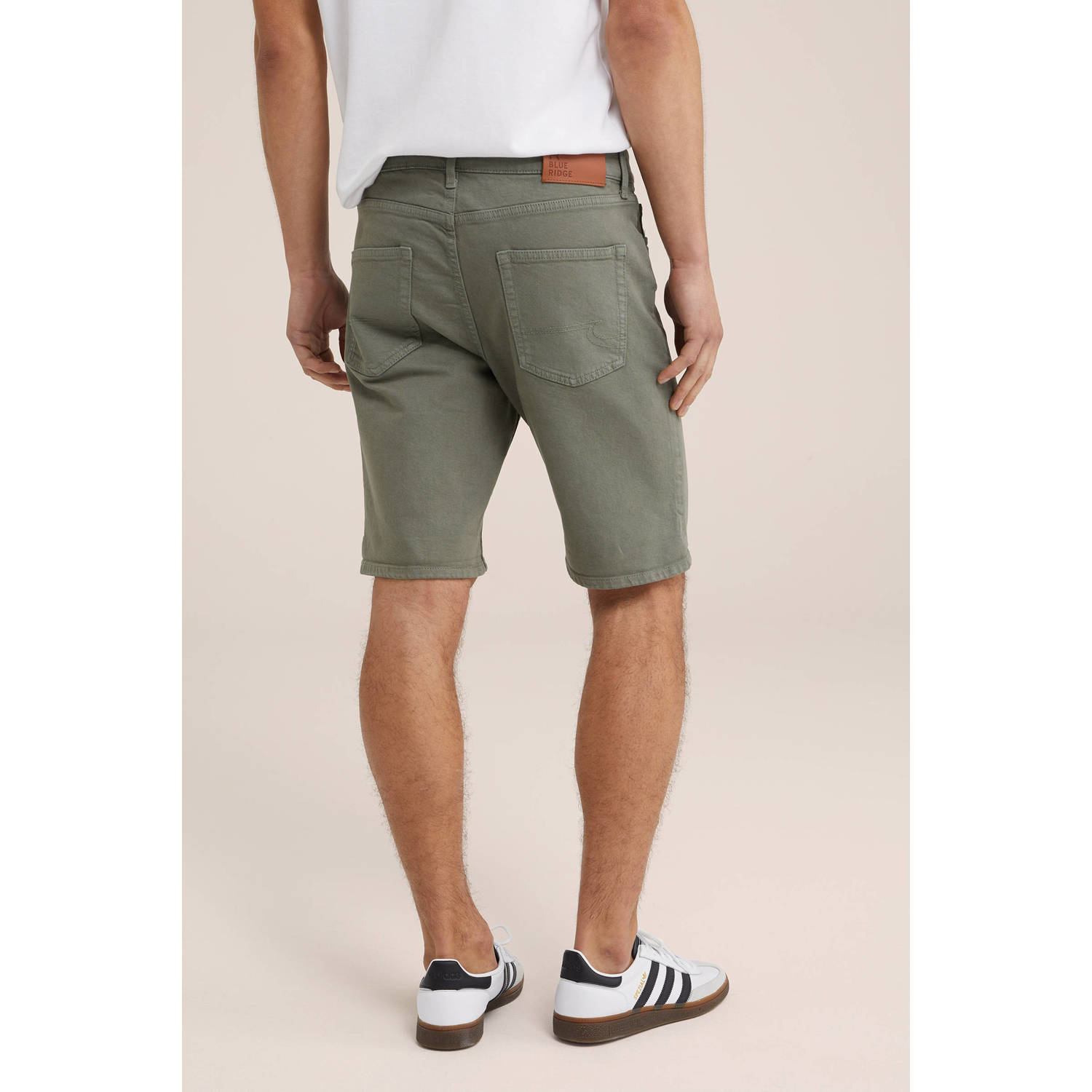 WE Fashion Blue Ridge regular fit short thyme