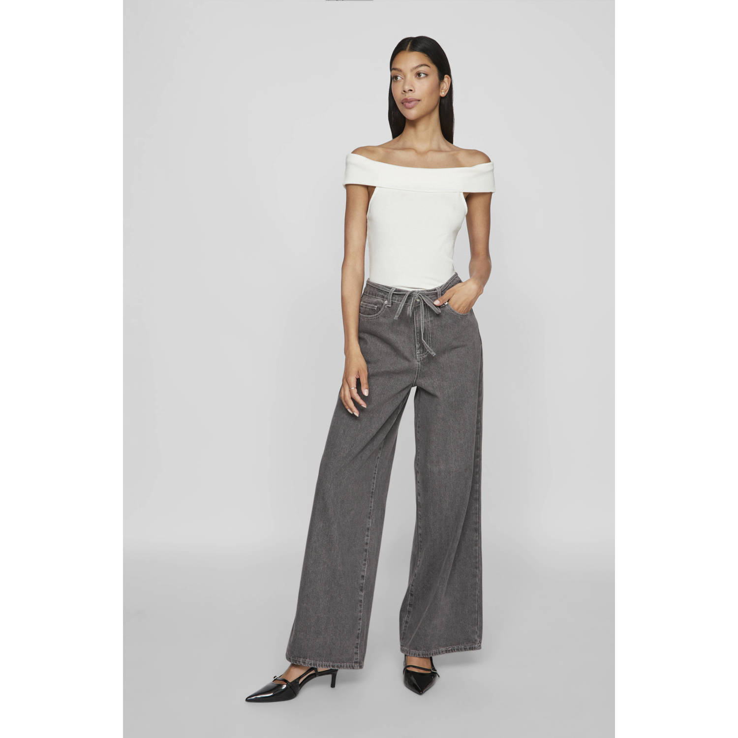 VILA off shoulder top VISAHIA wit